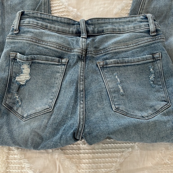 Vervet Skinny Distressed Ankle Jeans - Picture 4 of 6